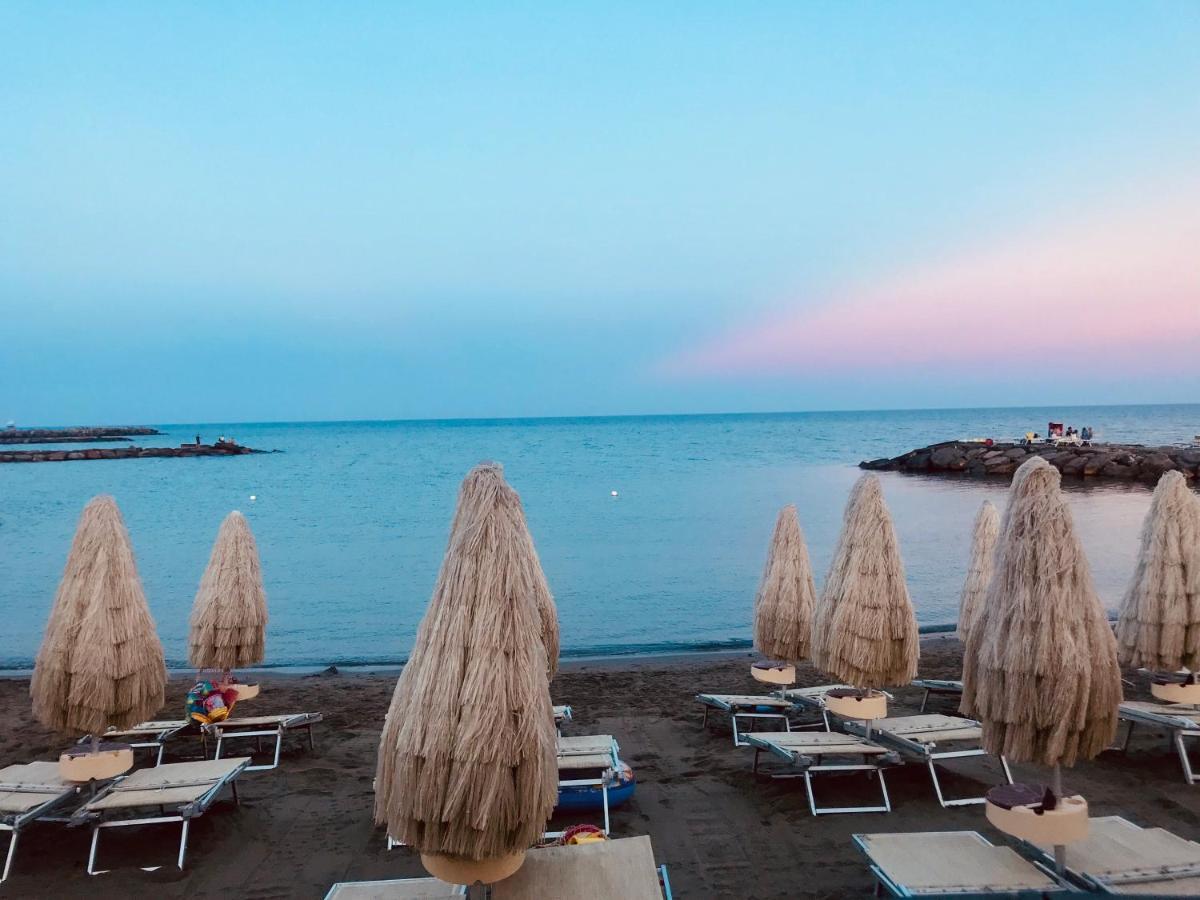 Апартаменты Piccola Navetta Diano San Pietro Экстерьер фото